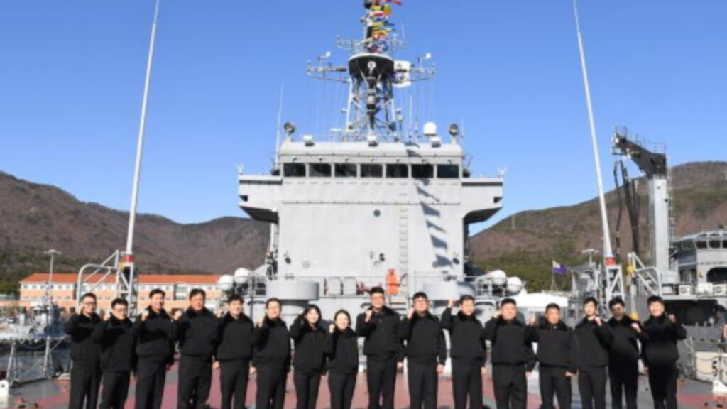 고준봉급 상륙함