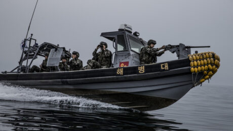“해병대 역사상 첫 도입 전력” …북한군의 서북도서 점령을 막을 고속전투주정 ‘청새치’의 정체