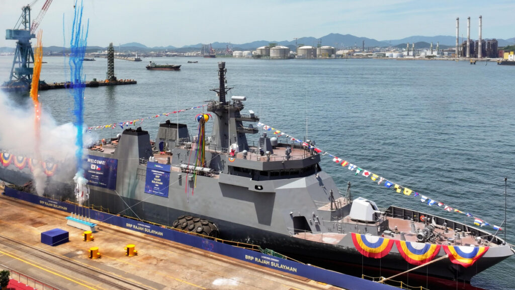 라자 술라이만급 원양 초계함